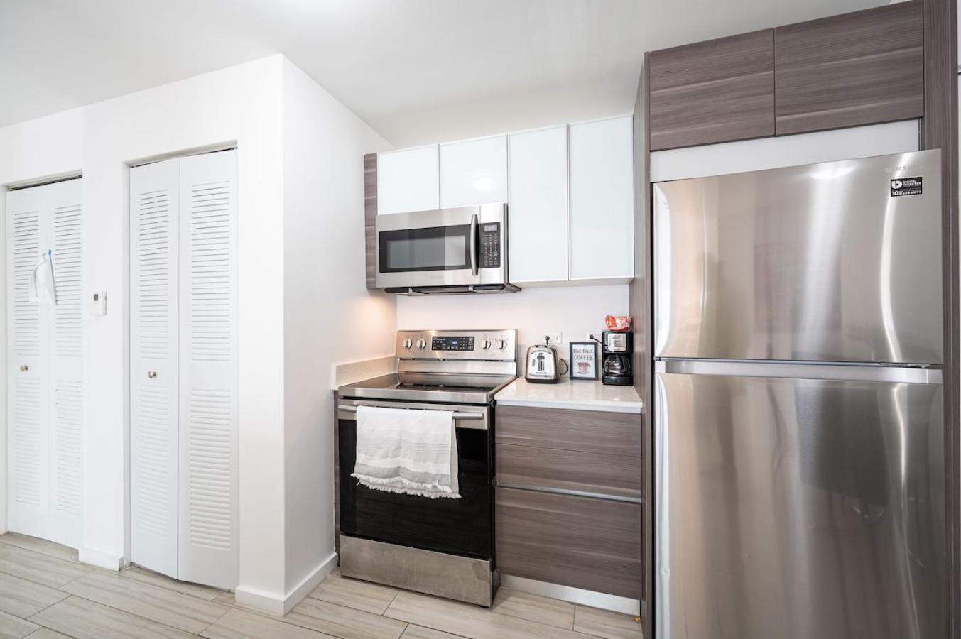Subtle 2 Bed In Edgewater Downtown With Free Parking Apartment Miami Luaran gambar